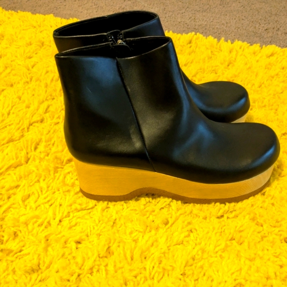 Kelsi Dagger Brooklyn Black Leather Clog Ankle Boots